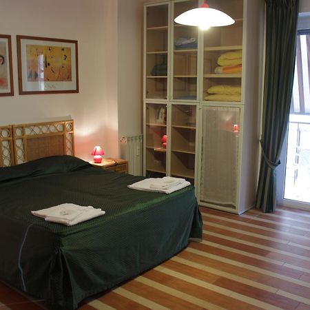 Tourist House Roma Aparthotel Bagian luar foto