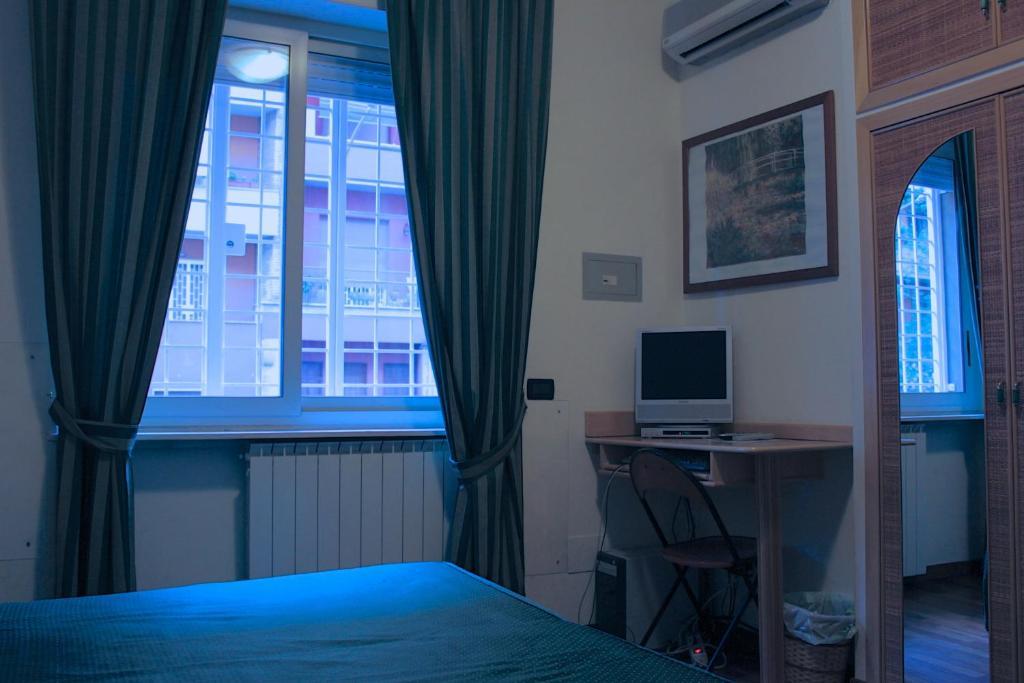 Tourist House Roma Aparthotel Ruang foto