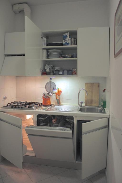 Tourist House Roma Aparthotel Ruang foto