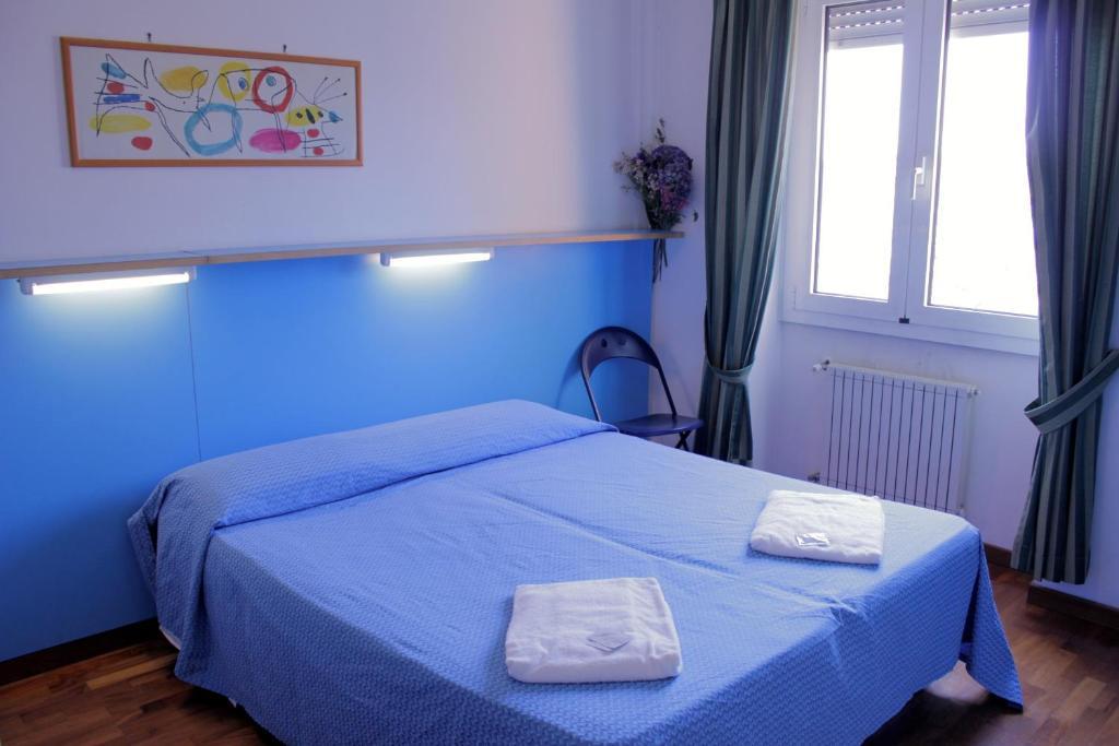 Tourist House Roma Aparthotel Ruang foto