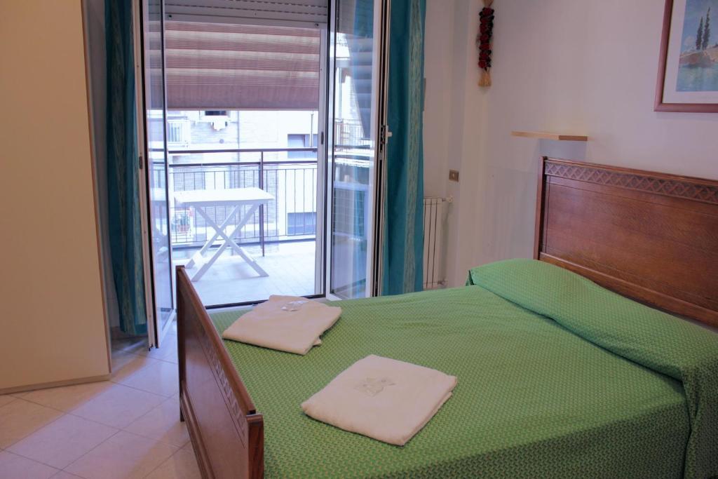 Tourist House Roma Aparthotel Ruang foto