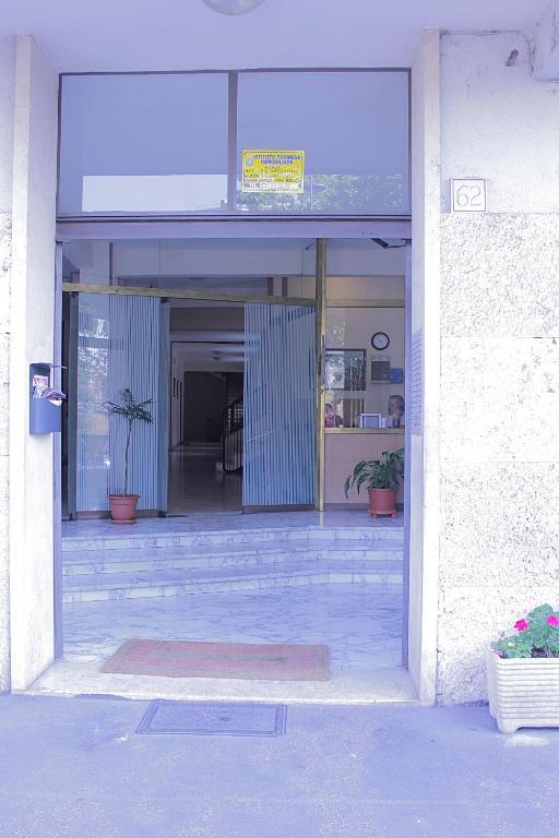 Tourist House Roma Aparthotel Ruang foto
