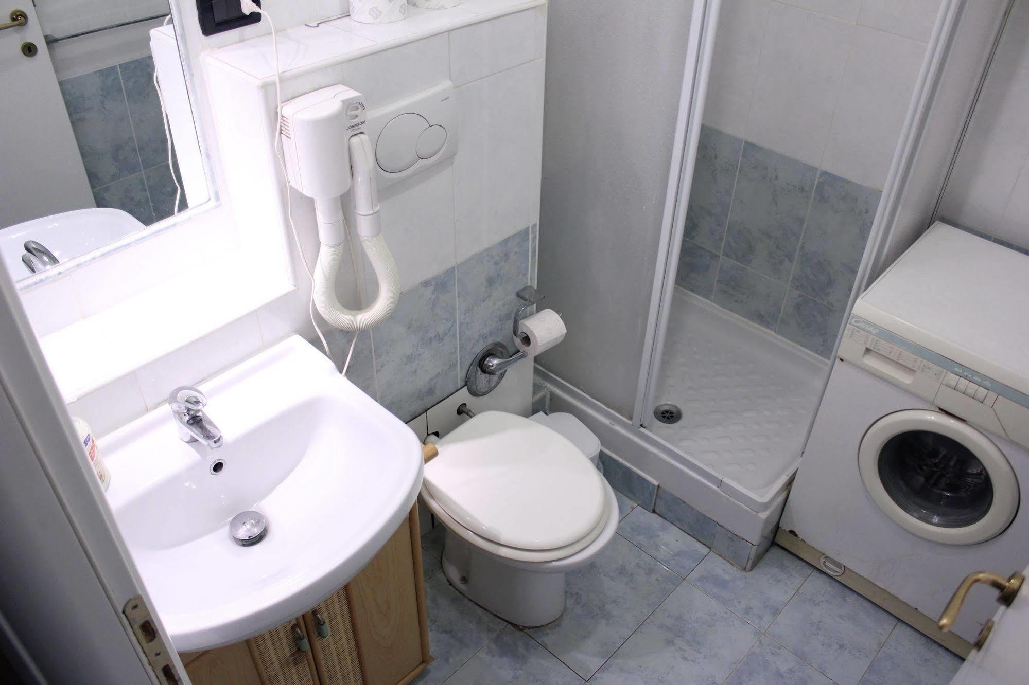 Tourist House Roma Aparthotel Bagian luar foto