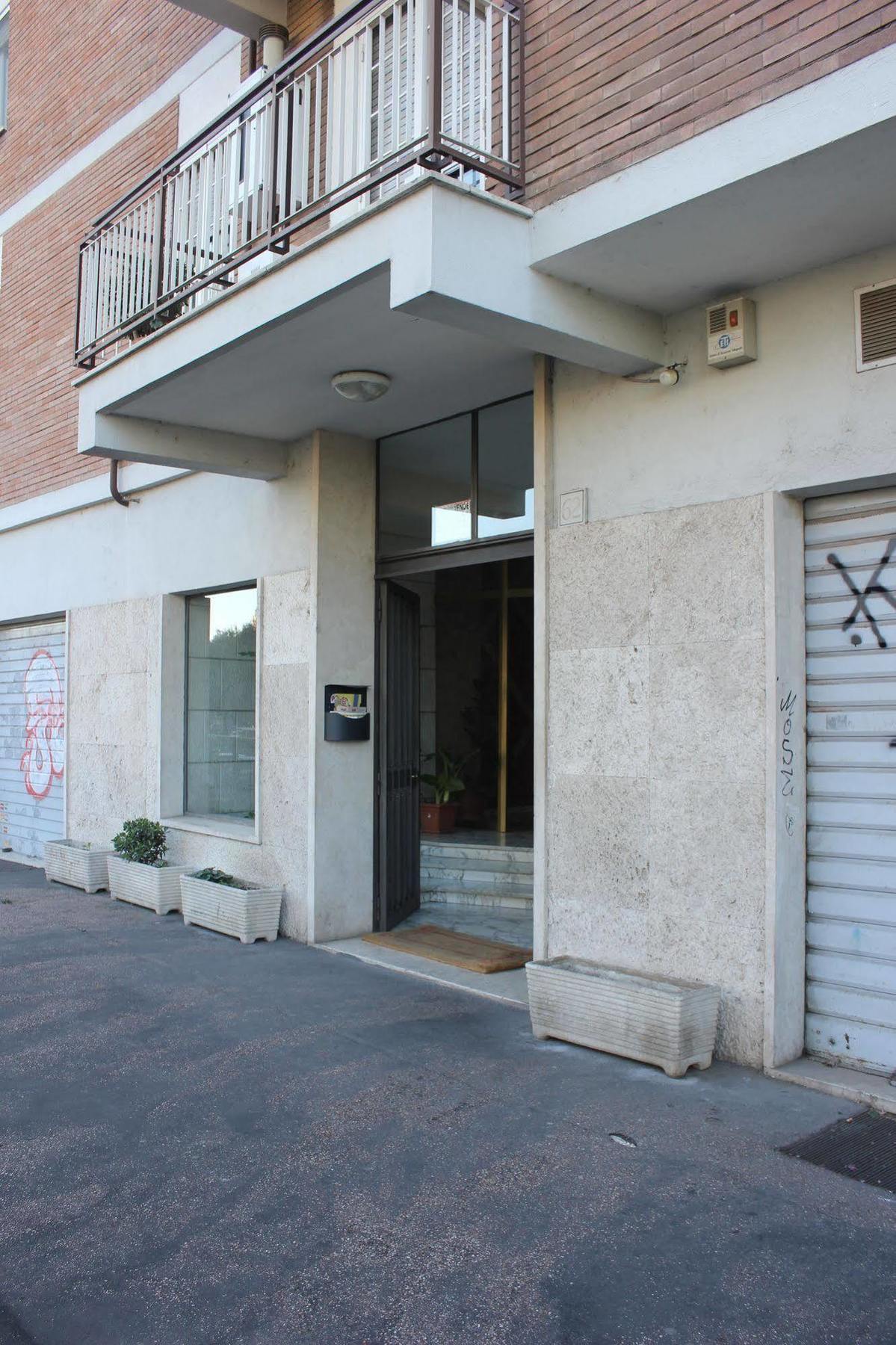 Tourist House Roma Aparthotel Bagian luar foto